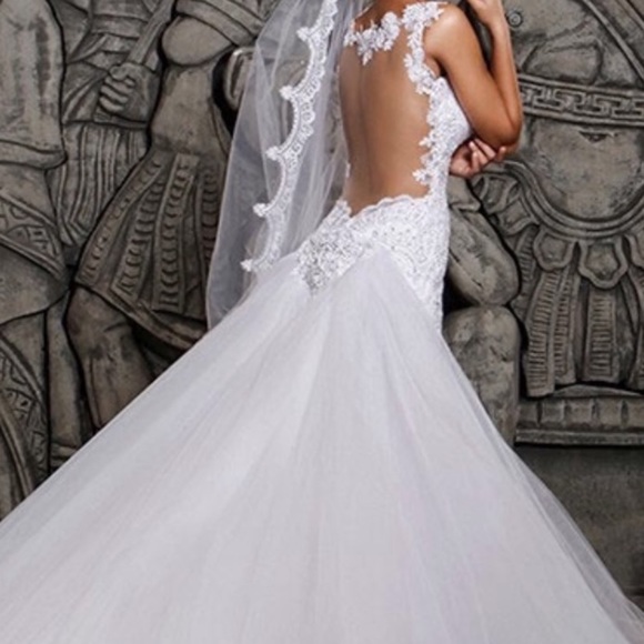 Mermaid Wedding Dress - Picture 3 of 4